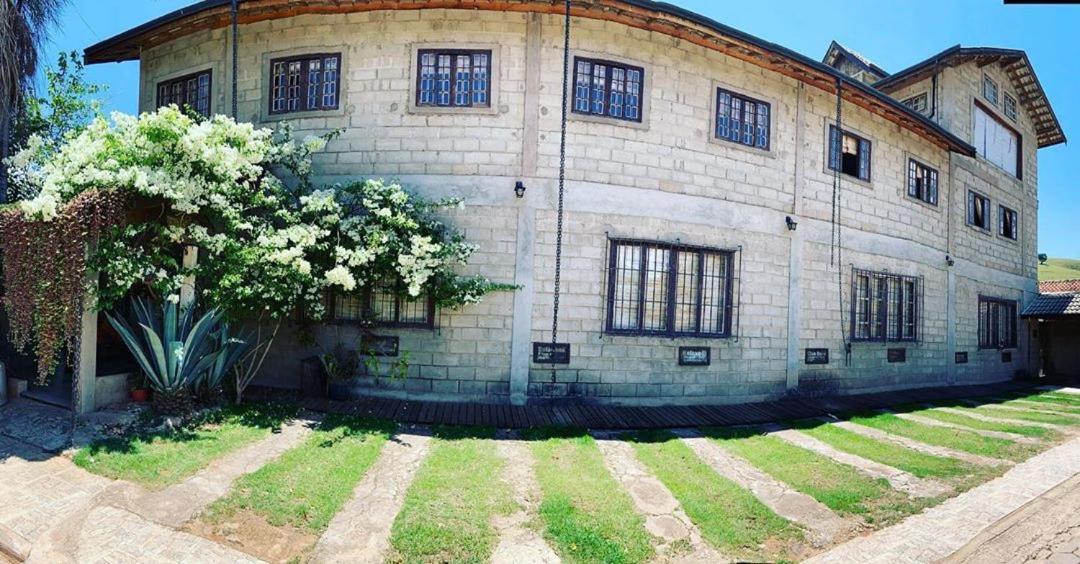Pousada Rota Dos Passaros ساو بينتو دو سابوكاي المظهر الخارجي الصورة